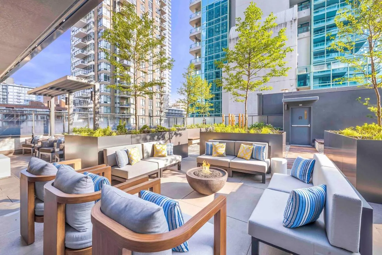 Hotel Level Downtown - Howe Vancouver