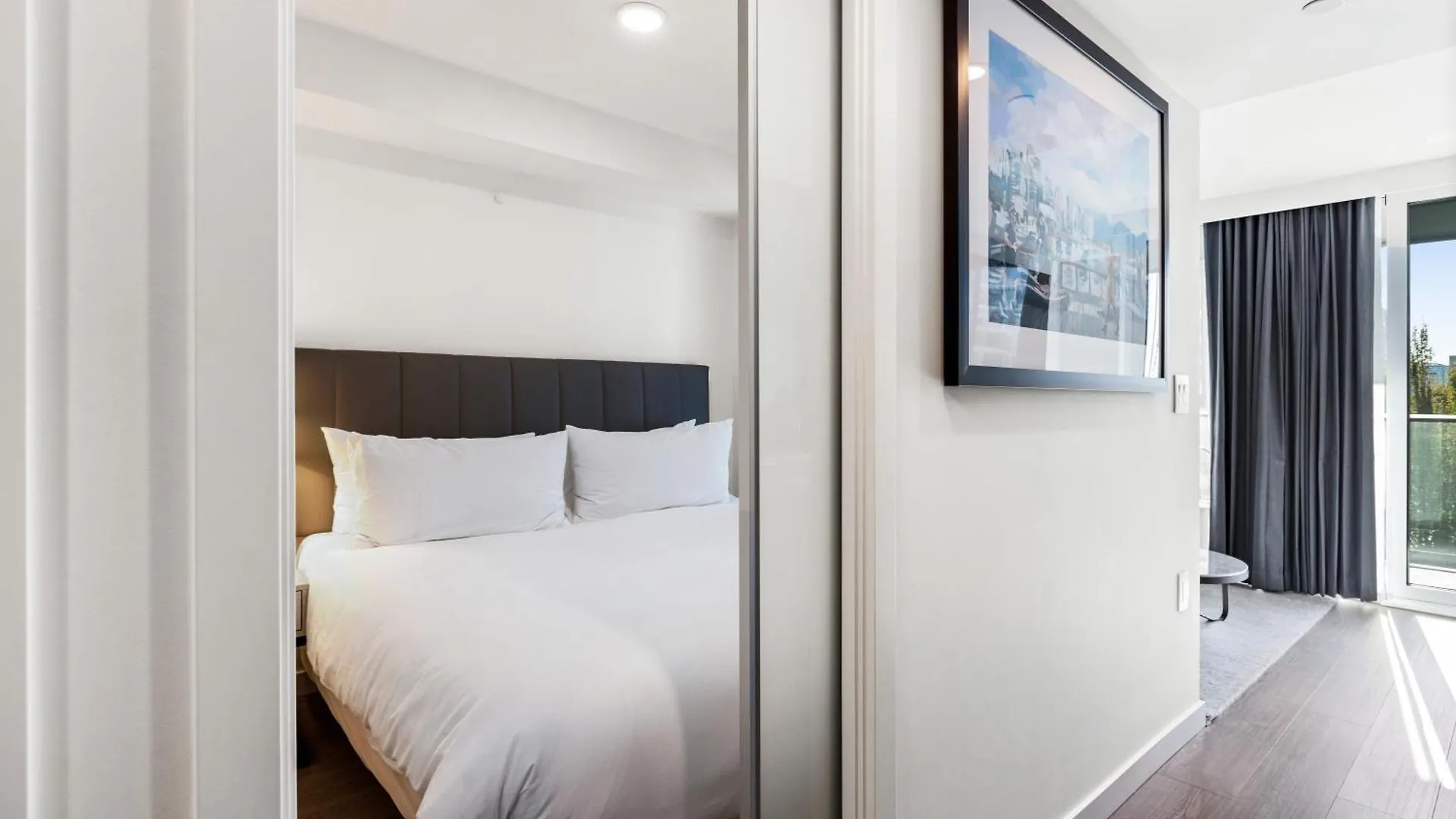 Hotel Level Downtown - Howe Vancouver 0*,  Kanada
